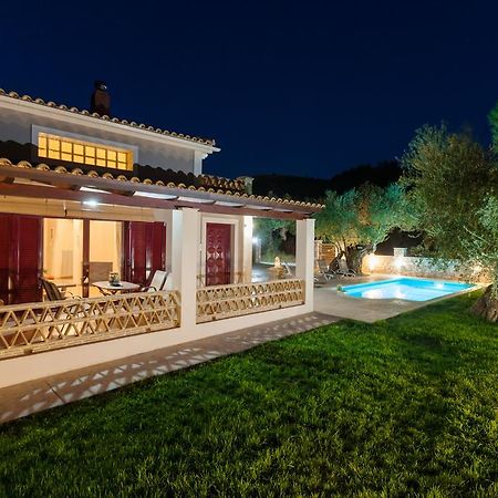 Evalexia Villa - Luxury Villa With Private Pool Near Laganas Perfect For Groups By Villa Mana Gers Kalamaki  Luaran gambar